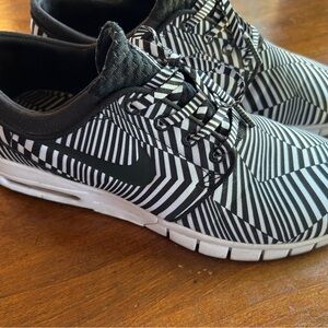 Nike SB Stefan Janoski Max ‘Dazzle’ Size 10